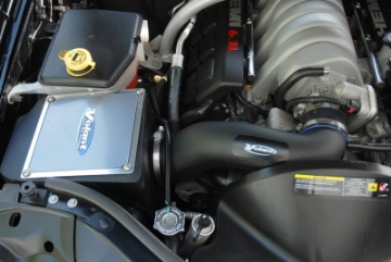 Picture of Volant 06-10 Jeep Grand Cherokee 6-1 V8 Pro5 Closed Box Air Intake System