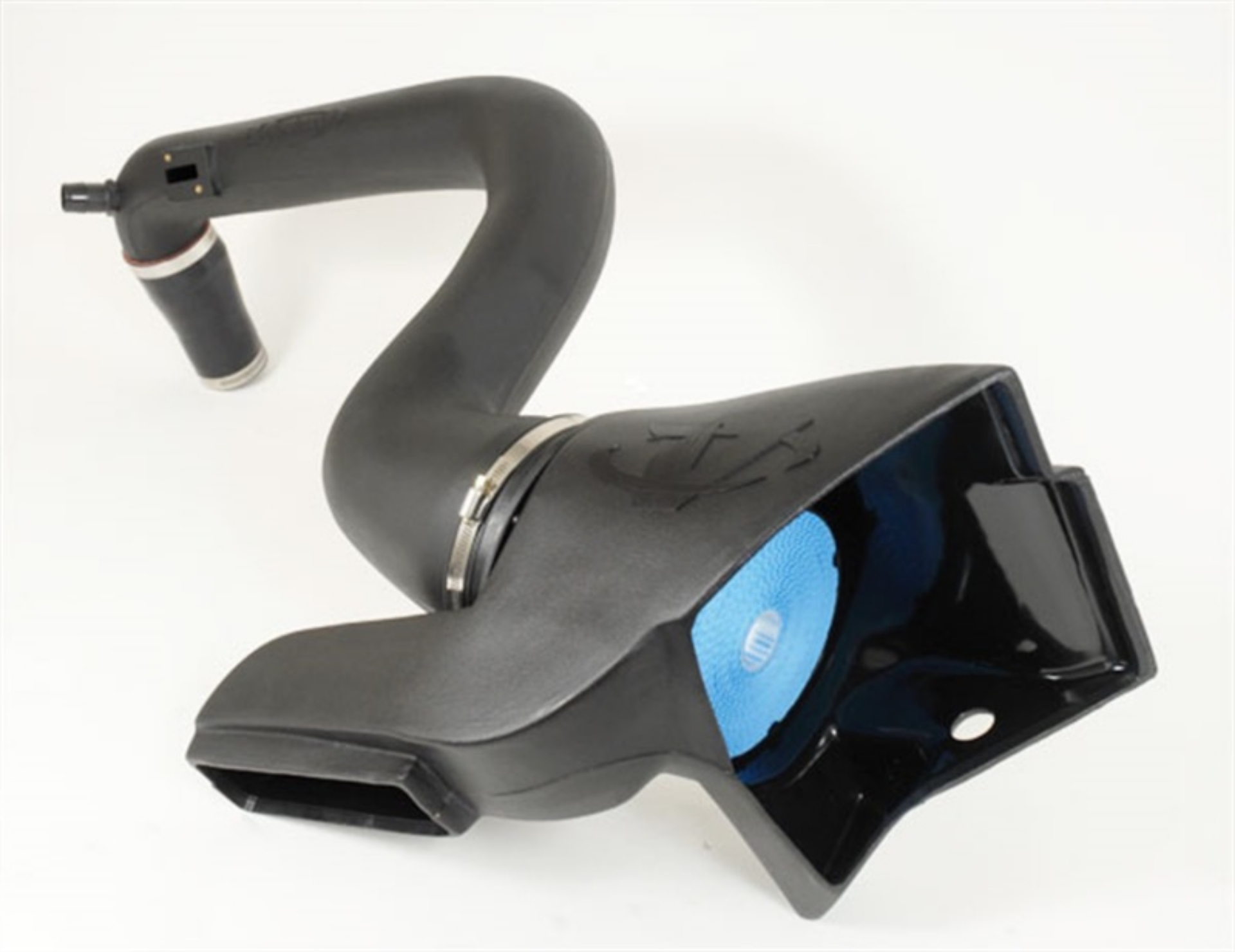 Picture of Volant 12-15 Volkswagen Golf R 2-0 L4 PowerCore Closed Box Air Intake System