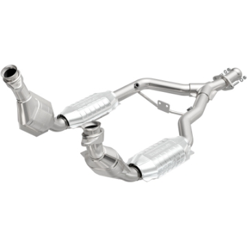 Picture of MagnaFlow Conv DF 96-98 Ford Mustang 3-8L