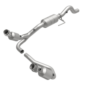 Picture of MagnaFlow Conv DF 00-03 Durango 4WD 5-9L