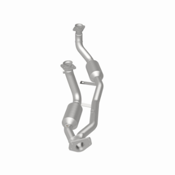 Picture of MagnaFlow Conv DF 99-00 Windstar 3-0L V6