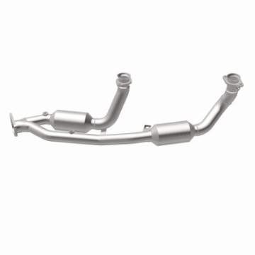 Picture of MagnaFlow Conv DF 99-00 Windstar 3-0L V6