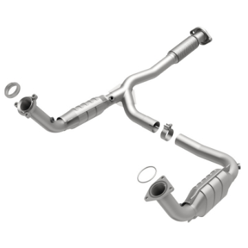 Picture of MagnaFlow Conv DF 05-06 GMC Envoy XL Denali
