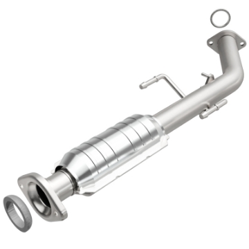 Picture of MagnaFlow Conv DF 01-03 Toyota Sienna 3-0L re