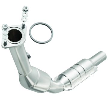 Picture of MagnaFlow Conv DF 10-11 Chevy Camaro 3-6L Driver Side