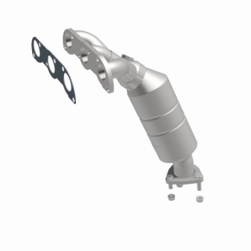 Picture of MagnaFlow Conv DF 04-05 Suz Verona2-5 Manifold Rear