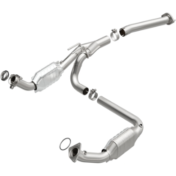 Picture of MagnaFlow Conv DF Chevy Express 4-3L-5-4L