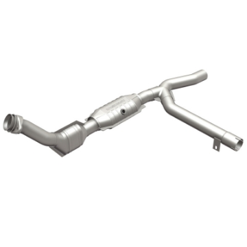 Picture of MagnaFlow Conv DF 01 Ford Trucks 4-6L