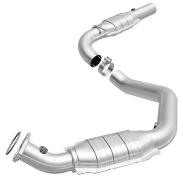 Picture of MagnaFlow Conv DF 03-05 Express 2500 4-8L Driver Side