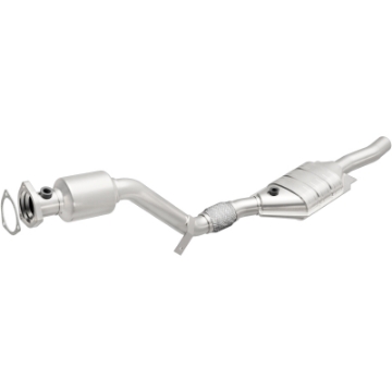 Picture of MagnaFlow Conv DF 03 Volkswagen Passat 2-8L