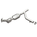 Picture of MagnaFlow Conv DF 01 Ford Trucks 5-4L