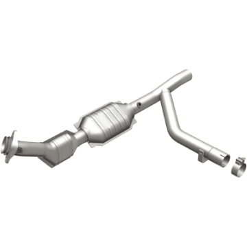 Picture of MagnaFlow Conv DF 01 Ford Trucks 5-4L