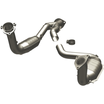Picture of MagnaFlow Conv DF 03-06 Chevy SSR 5-3-6-0