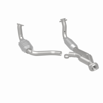 Picture of MagnaFlow Conv DF 03-06 Chevy SSR 5-3-6-0