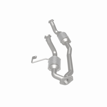 Picture of MagnaFlow Conv DF 01-03 Windstar 3-8