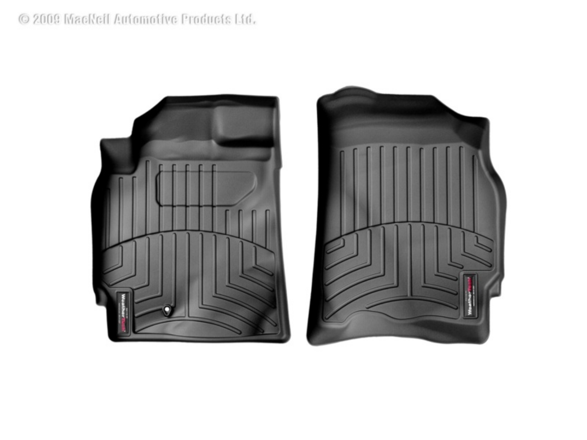 Picture of WeatherTech 05-07 Ford Escape Front FloorLiner - Black