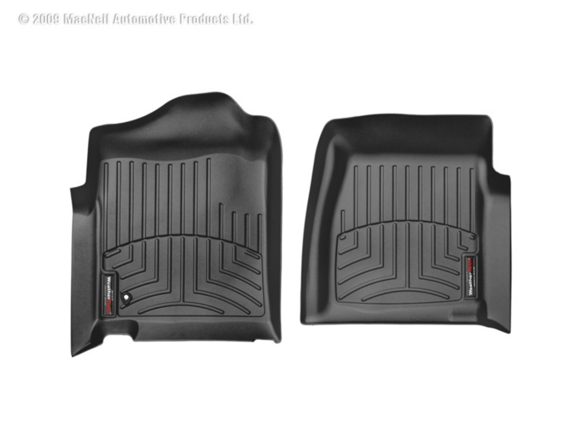 Picture of WeatherTech 99-07 Chevrolet Silverado Standard Cab Classic Front FloorLiner - Black