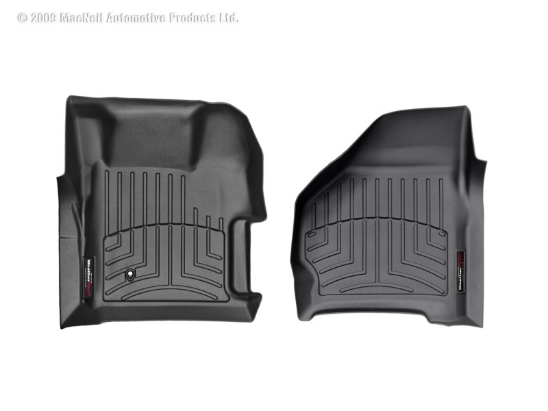 Picture of WeatherTech 99-07 Ford F250-F350-F450-F550 Super Duty Regular Cab Front FloorLiner - Black