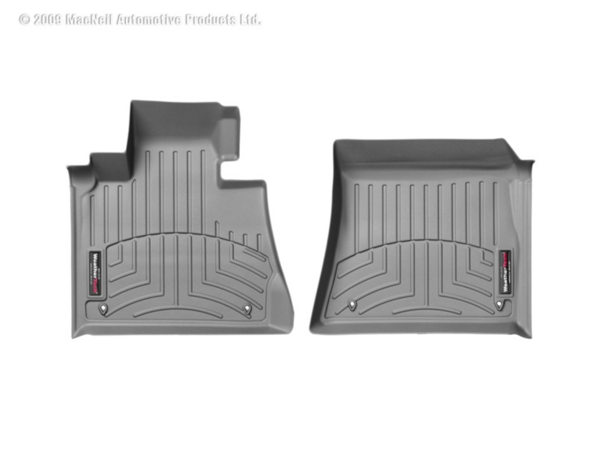 Picture of WeatherTech 00-06 BMW X5 Front FloorLiner - Grey