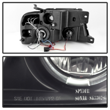 Picture of Spyder Ford F150 04-08 Projector Headlights Version 2 LED Halo LED Blk Smke PRO-YD-FF15004-HL-G2-BSM