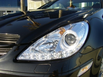 Picture of Spyder Mercedes Benz SLK 05-10 Projector Xenon-HID Model- DRL Chrm PRO-YD-MBSLK05-HID-DRL-C