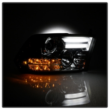 Picture of Spyder Dodge Ram 09-12 Projector Headlights Light Bar DRL Smoke PRO-YD-DR09-LBDRL-SM