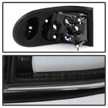 Picture of Spyder Toyota FJ Cruiser 07-13 Light Bar LED Tail Lights Black ALT-YD-TFJ07-LBLED-BK