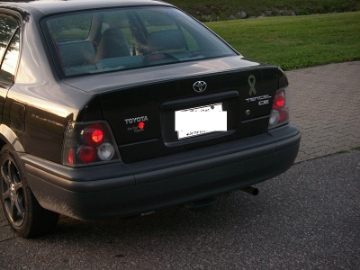 Picture of Spyder Toyota Tercel 95-98 Euro Style Tail Lights Black ALT-YD-TTER95-BK