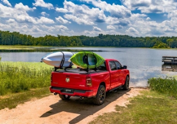 Picture of Retrax 2023 GMC Colorado - Canyon 5 Foot Bed RetraxPRO XR