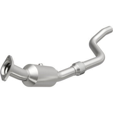 Picture of MagnaFlow Conv DF 05 Chrysler 300 C V8 5-7L