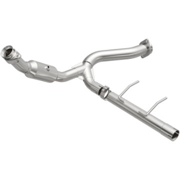 Picture of Magnaflow Conv DF 2007-2008 Ford Expedition-Navigator V8-5-4L