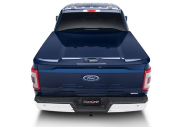 Picture of UnderCover 22-23 Ford F-150 Crew Cab 5-7ft Elite LX Bed Cover - Atlas Blue