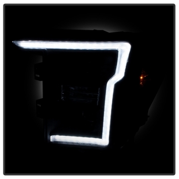 Picture of Spyder Signature 20-21 Ford F150 Halogen Model Proj- Headlights - Black PRO-YD-FF15021HALSI-BK