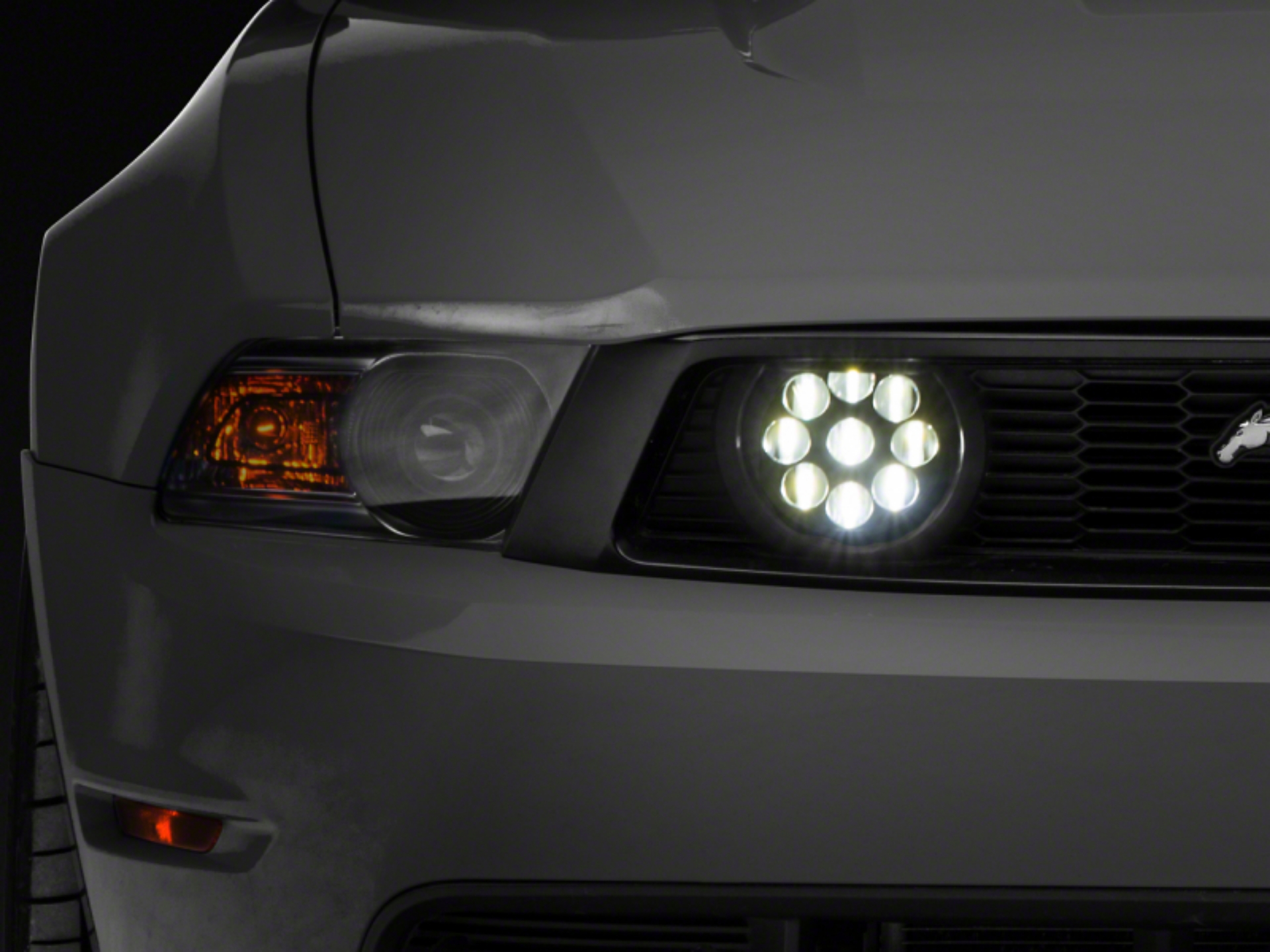 Picture of Raxiom 05-12 Ford Mustang GT LED Fog Lights- Clear