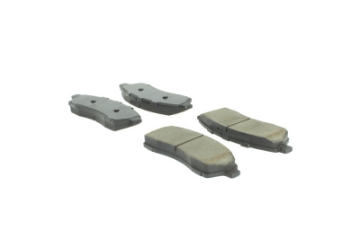 Picture of StopTech 99-04 Ford F-250 - 00-05 Excursion - 99-04 F-350 Super Duty Rear Truck & SUV Brake Pads
