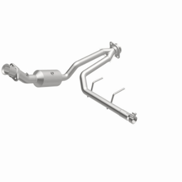 Picture of MagnaFlow 18-20 Ford F-150 V6 3-3L Right Underbody Direct-Fit Catalytic Converter