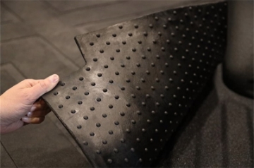 Picture of Deezee 15-23 Chevrolet-GMC Colorado-Canyon Heavyweight Bed Mat - Custom Fit 6Ft Bed X Pattern