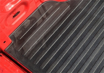 Picture of Deezee 16-23 Nissan Titan Heavyweight Bed Mat - Custom Fit 5 1-2Ft Bed Lined Pattern