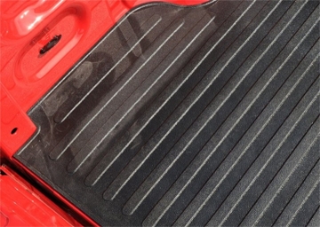 Picture of Deezee 20-23 Chevrolet Silverado Heavyweight Bed Mat - Custom Fit 6-9Ft Bed Lined Pattern