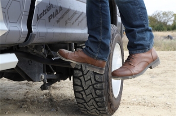 Picture of Deezee 19-23 Dodge-Ram Ram Side Box Step 6 1-2Ft Bed