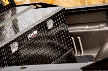 Picture of Deezee Universal Tanks - Combo Black Tread Aluminum 43 Gal