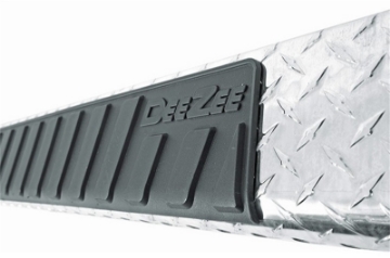 Picture of Deezee Universal Tubes - 6In Oval - Black Tread Aluminum CrewCab