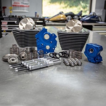 Picture of S&S Cycle 2017 M8 Models 124in CI Oil Cooled w- Chrome Pushrod Tubes & Highlighted Fins