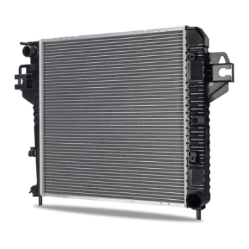 Picture of Mishimoto Jeep Liberty Replacement Radiator 2002-2006