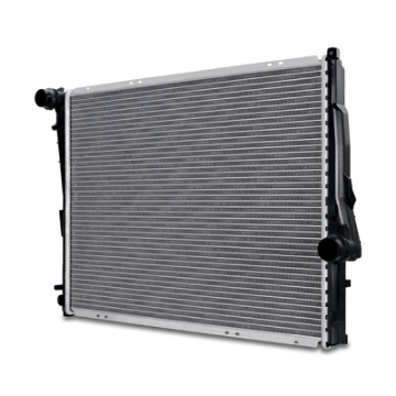 Picture of Mishimoto BMW E46 3-Series Replacement Radiator 1999-2006