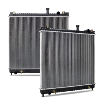 Picture of Mishimoto Infiniti QX56 Replacement Radiator 2004-2010