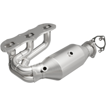 Picture of Magnaflow 12-16 Porsche 911 Carrera H6 3-4L OEM Grade Direct-Fit Catalytic Converter