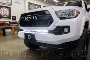 Picture of Diode Dynamics 16-21 Toyota Tacoma SS30 Stealth Lightbar Kit - White Driving