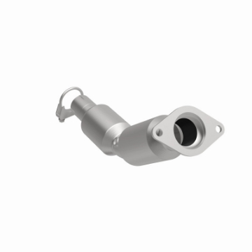 Picture of Magnaflow Conv DF 2010-2015 Prius L4 1-8 OEM Underbody