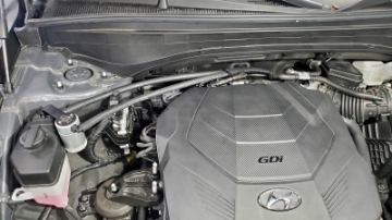 Picture of J&L 20-25 Hyundai Palisade - Kia Telluride 3-8L Oil Separator 3-0 Passenger Side - Clear Anodize